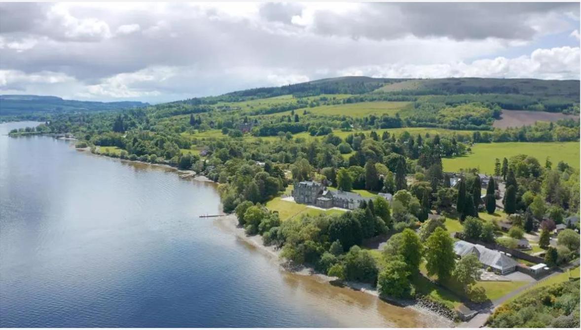 Ferienwohnung Lomond Castle Penthouse Luss Exterior foto